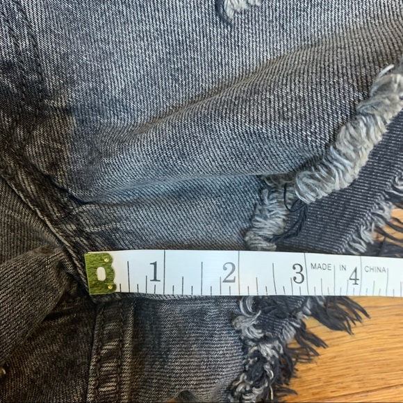 Levi’s 501 Shorts in Fun Night Size 26 - Picture 14 of 15